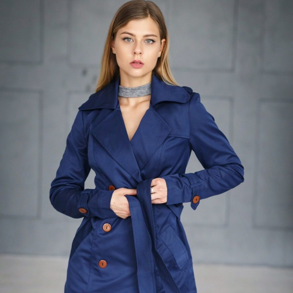 Stylish Coat - Picture 3 of 8